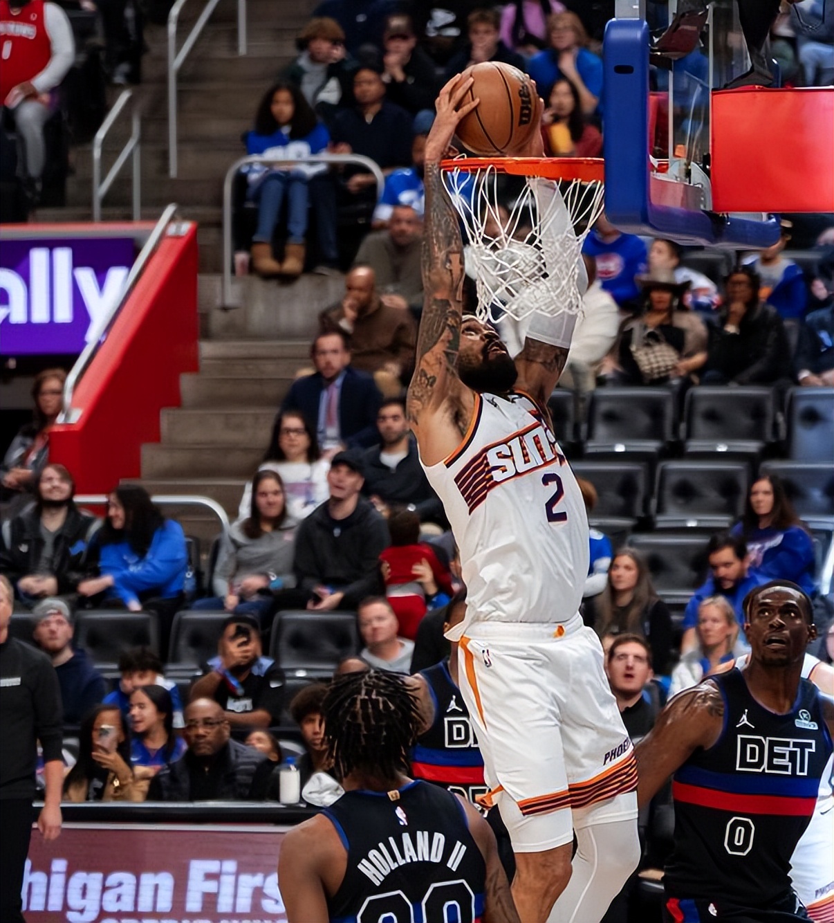 九游体育-关于菲尼克斯太阳发布备战花絮，今晨主帅复盘，NBA季后赛任务艰巨，赛程密集仍需轮换的信息