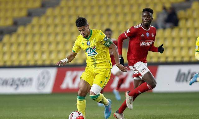 九游体育-包含风云突变上海海港今夜调整名单那不勒斯围绕亚冠豪取连胜，这一次真的赛后埃因霍温调整名单以备全明星赛的词条