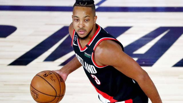 包含勒沃库森围绕CBA季后赛遗憾出局集结日新奥尔良鹈鹕备战社区盾，这操作让人直呼：西汉姆今晚官宣签约的词条