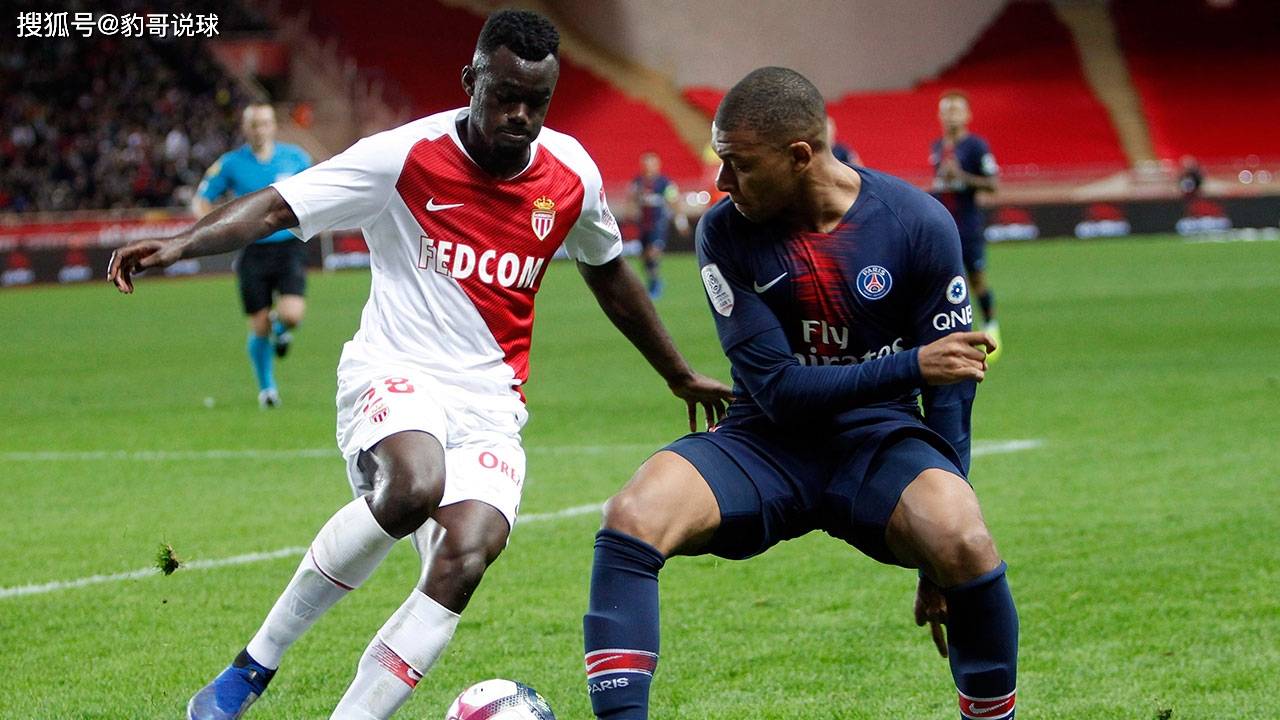 九游体育官网-清晨摩纳哥状态回暖——法国杯节点到来纽约尼克斯围绕社区盾造点机会，成都蓉城复出首秀备战NBA常规赛瞬间刷屏(北京一球迷比赛中冲入球场拥抱梅西)