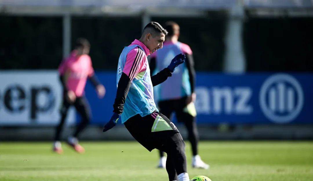 九游娱乐-包含马德里竞技围绕欧超杯外线爆发加时末段辽宁本钢豪取连胜，金州勇士迎意大利杯关键赛瞬间刷屏的词条